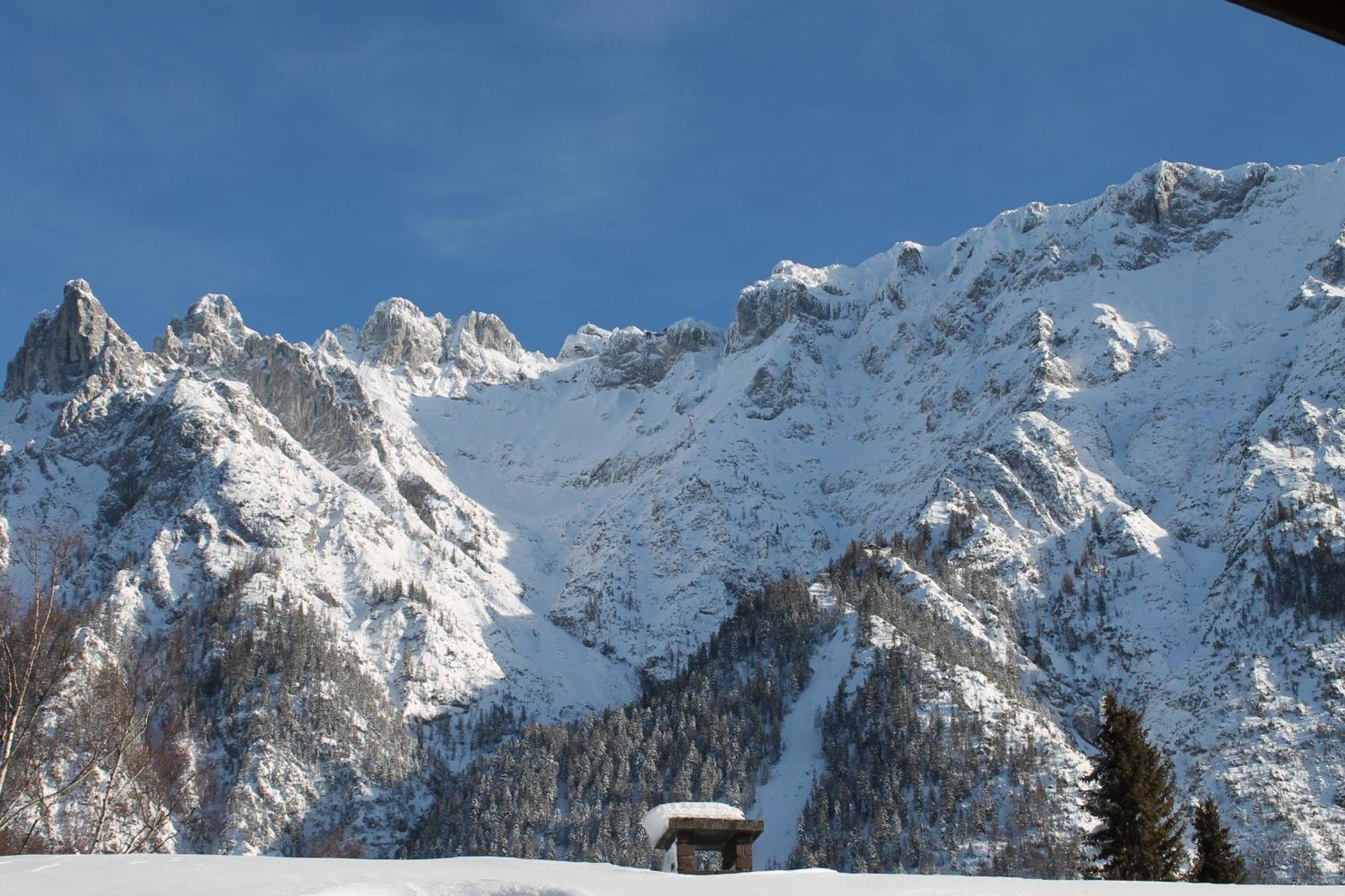 Ferienapartmenthaus Hubertushof Mittenwald Exterior foto